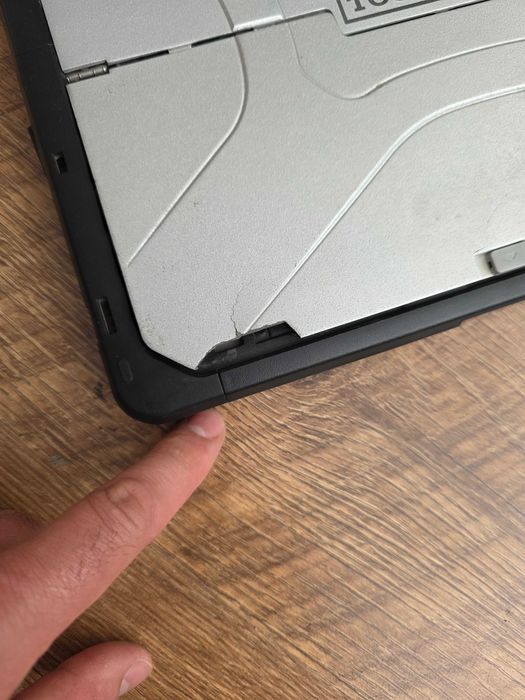 НЕ комплектний захищений планшет Panasonic CF-33 на запчастини i5-7300