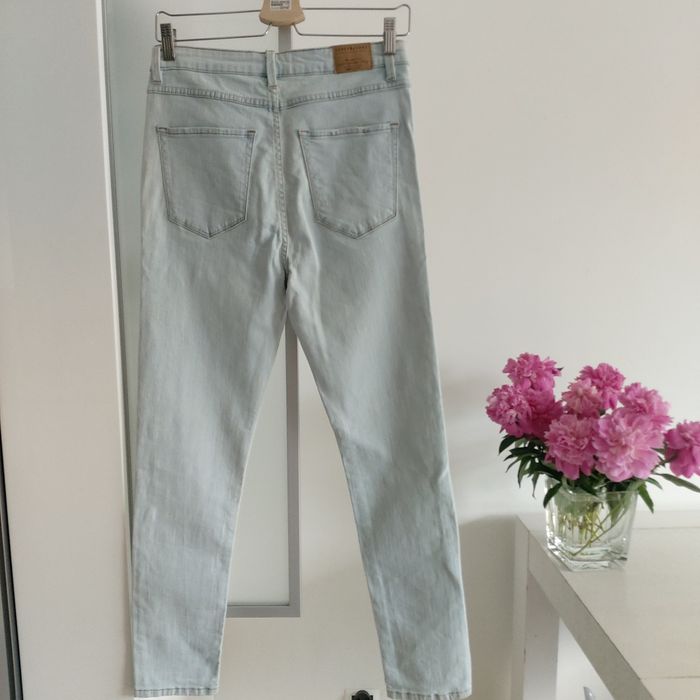 Spodnie damskie Funky Buddha rozm. 36