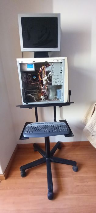 Suporte de trabalho multifunções - Muito estável