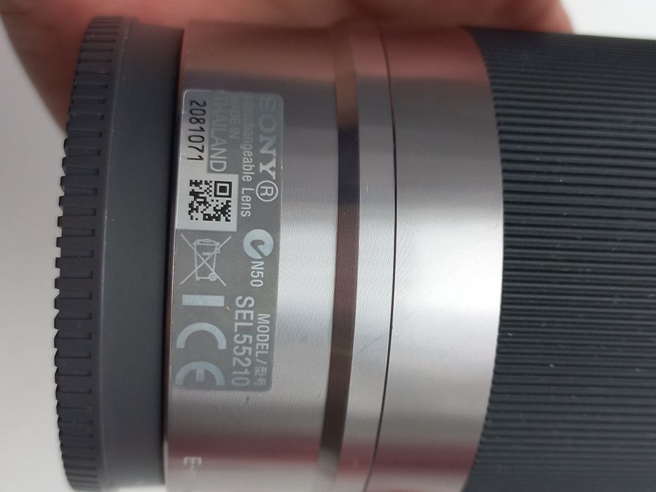 [В идеальном состоянии с блендой] Объектив Sony E 55-210mm F/4.5-6.3 O
