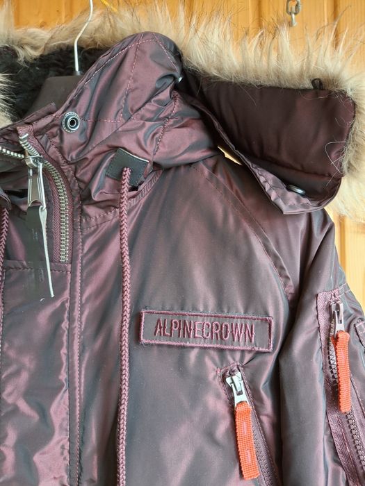 Куртка жіноча розмір S (36) ALPIN CROWN. ( S )