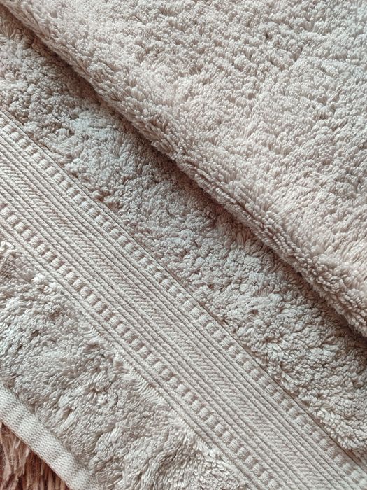 Великий банний рушник преміум якості Charisma