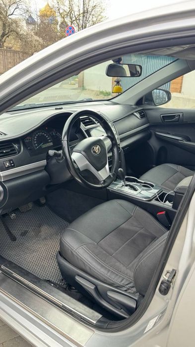 Toyota Camry 2.5 газ-бензин
