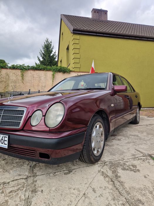 Mercedes-Benz Klasa E