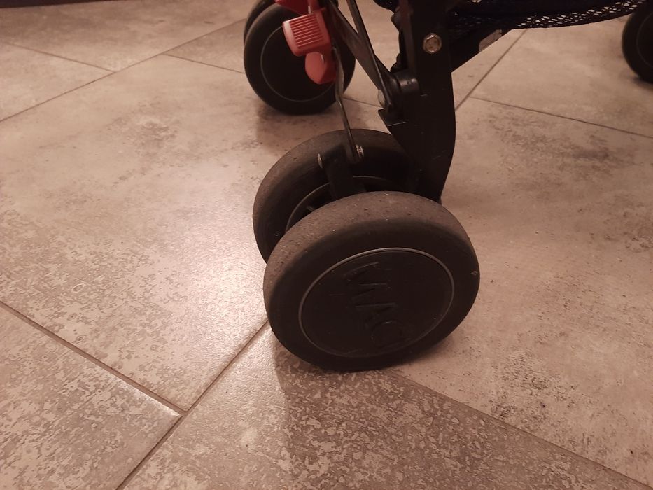 Каляска maclaren