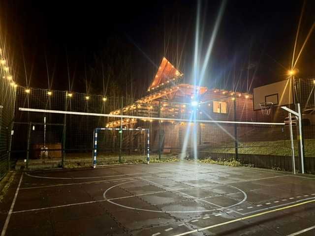 Willa nad Potokiem/jacuzzi i sauna bez limitu/w górach/nad jeziorem Kawalerski w luksusowym domku nad wodą, jacuzzi, sauna i relaks pod gwiazdami