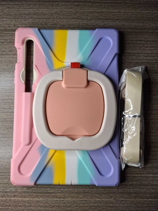 Etui na tablet info w opisie