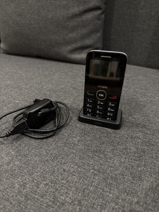 Telemóvel com teclas Alcatel