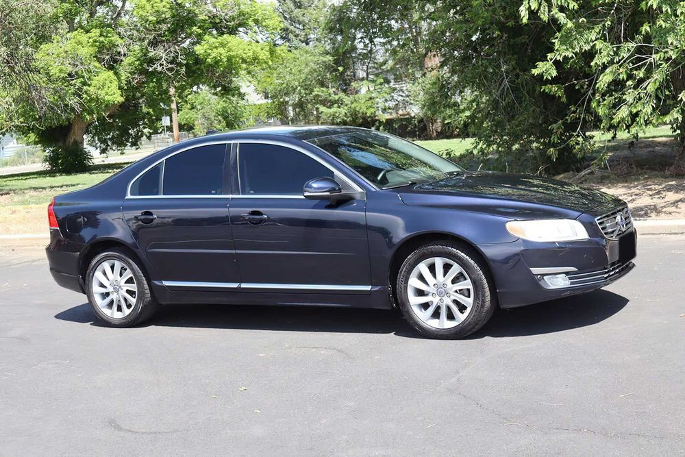 Volvo S80      2016