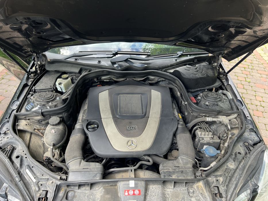 Продам Mercedes Benz E212 AMG праве кермо.