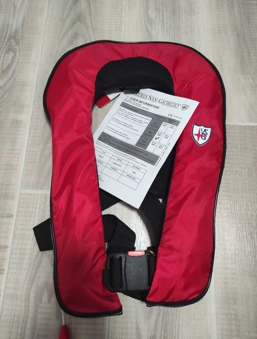 Жилет спасательный автоматический Италия