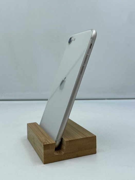 iPhone SE 3 64GB white ГАРАНТІЯ 6 Місяців МАГАЗИН