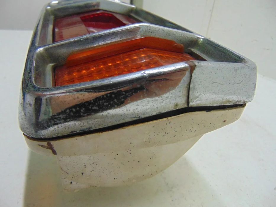 Datsun 1200 farolim " nova de stock antigo