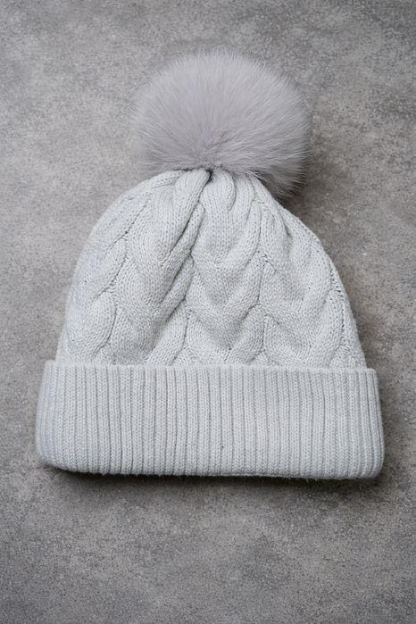 Жіноча шапка на голову 52-54