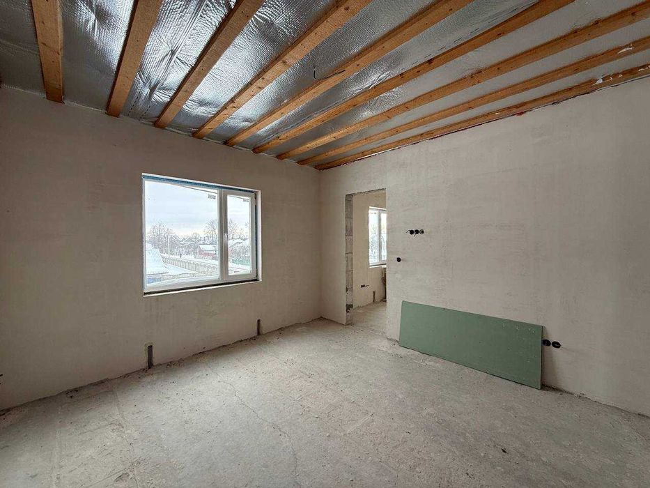 Продаж будинку в селі Іваниківка