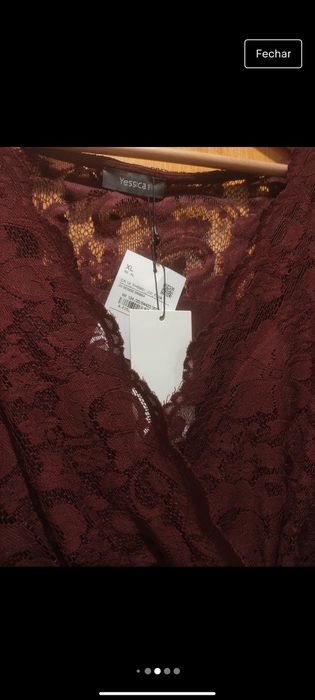 Blusa T-Shirt Renda Bordeaux C&A XL