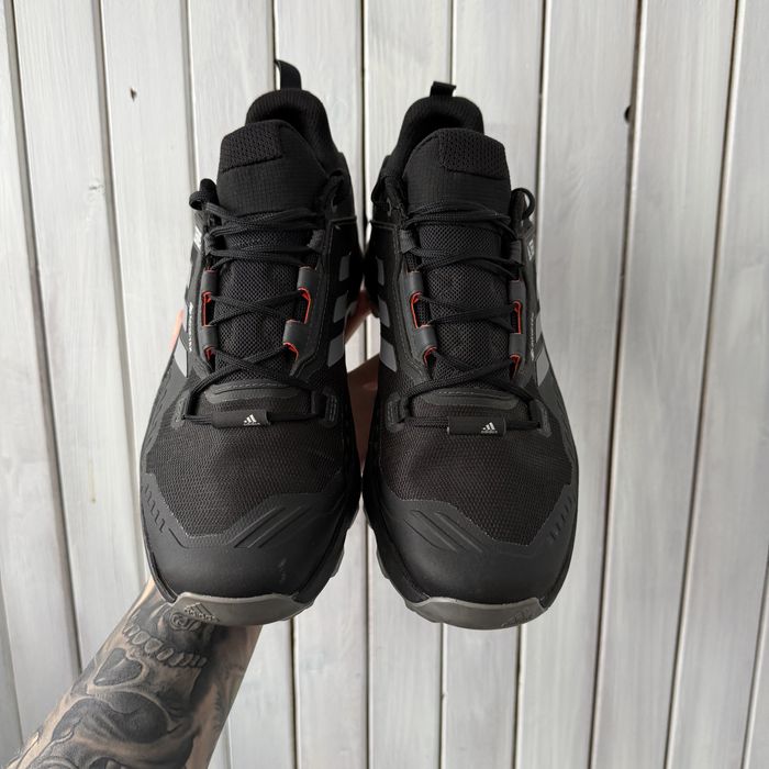 Чоловічі трекінгові кросівки Adidas Terrex Swift R3 GTX 40,5р