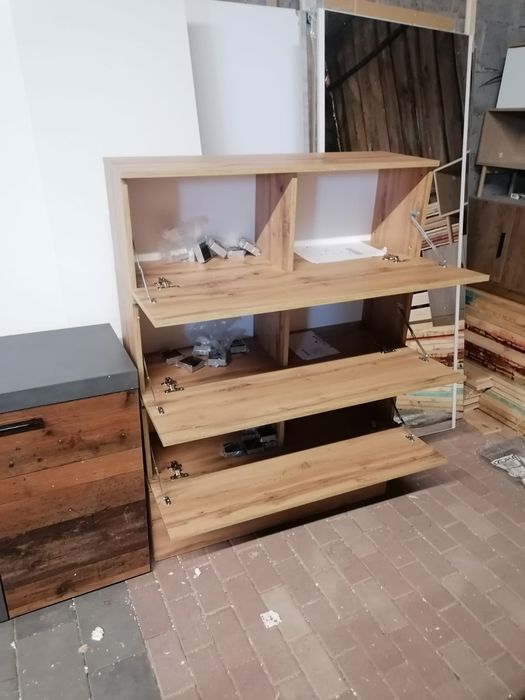 Sprzedam nowe szafki