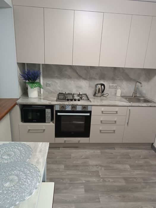 Квартира після капітального ремонту на Е.Фукса, 173 квартал,Крес