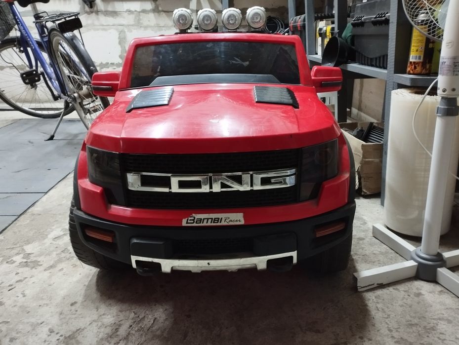 Дитячий електромобіль Bambi F150,музика,світло,радіоуправління