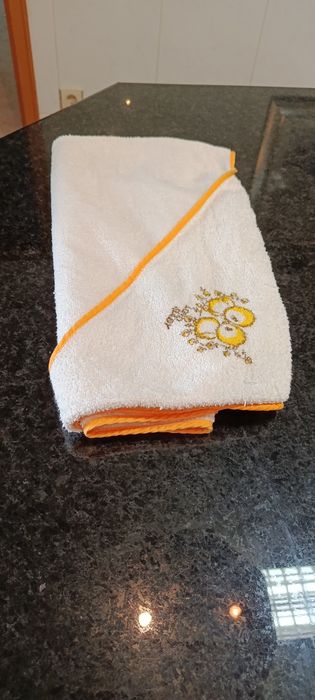 Lindo conjunto de toalhas de banho para bébé, rosa e branca