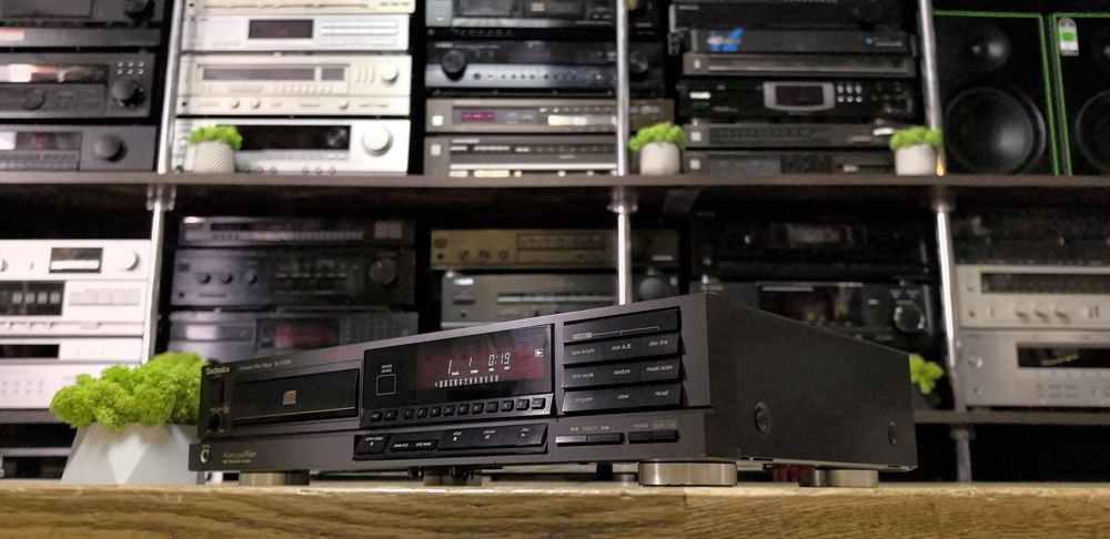 CD-програвач Technics SL-P222