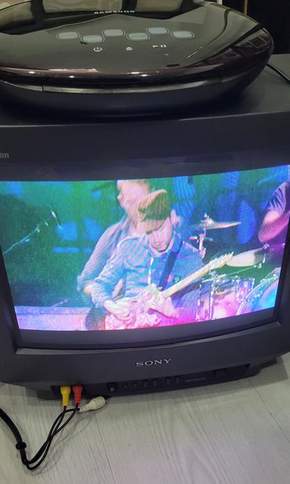 TV Sony KV-14T1E CRT Triniton + Entrega Grátis *