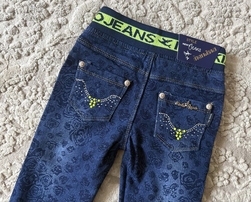 Дитячі демісезонні джинси на резинці для дівчинки 92-122 2-7 років