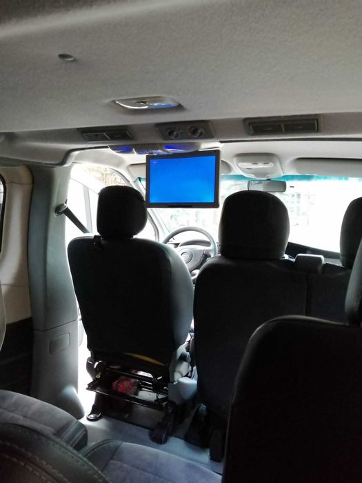 Bus 9 osobowy*Wynajem*Transport osob*Lotnisko KATOWICE* KRAKÓW* BERLIN