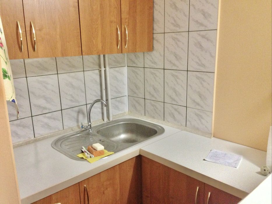 Продаж 1 кімнатної квартири на Привокзальній з власною ділянкою