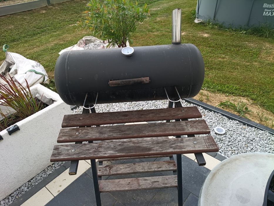 Grill węglowy z butli gazowej