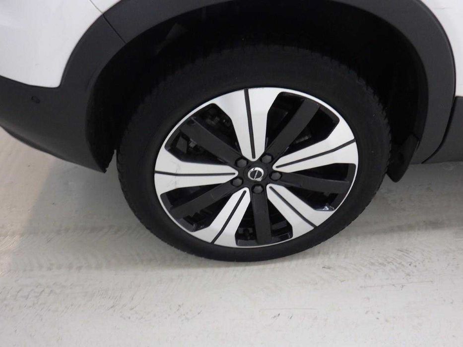 Volvo C40 75 KWH 409 CV Iva Dedutível