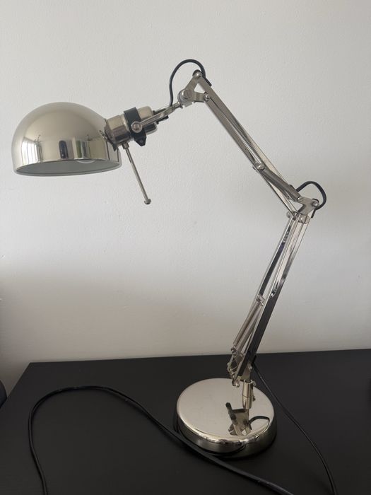 Lampka biurkowa ikea