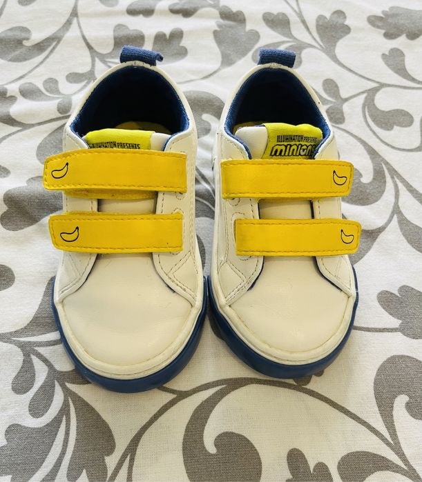 Ténis minions- pouco usados