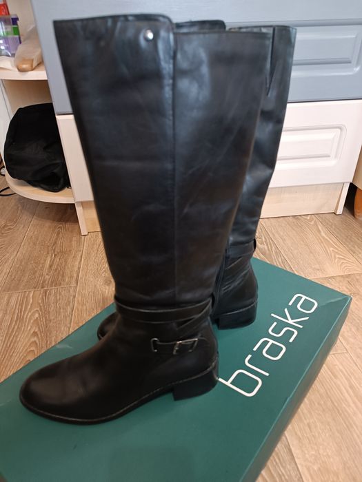 Чоботи шкіряні жіночі 37р.