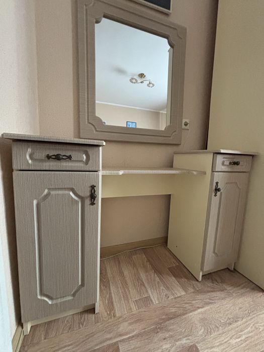 Комплект мебели в спальню (спальный гарнитур)