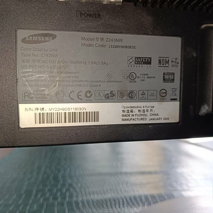 Monitor Samsung Syncmaster 2243nw
