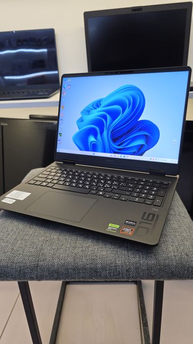 Hp omen 16 Ryzen ai 32gb rtx5070