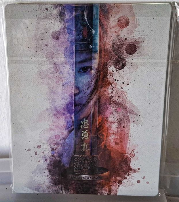 Mulan (2020) - edição steelbook como nova