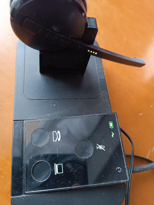 Jabra Pro słuchawka bezprzewodowa z stacją ładującą