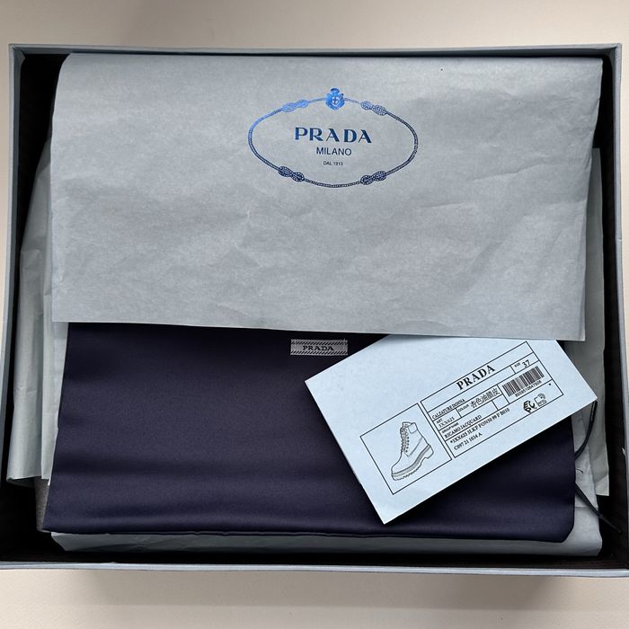 Ботинки Prada. Новые