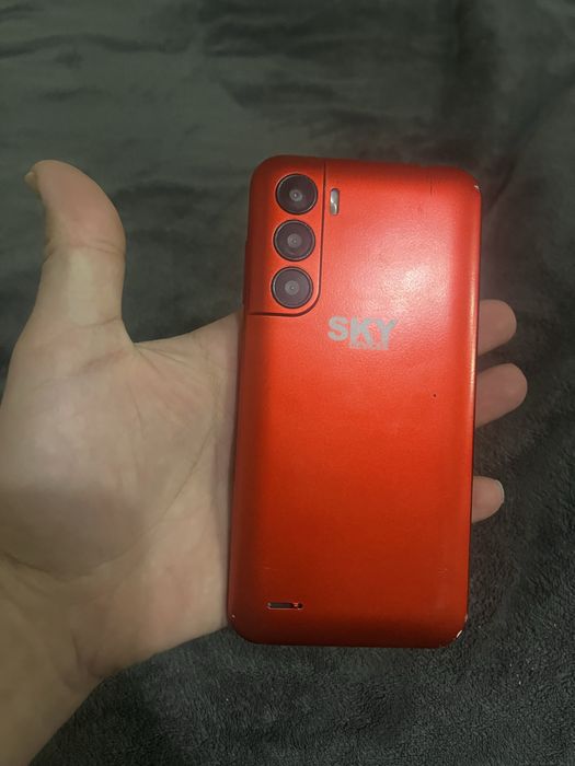 Продам телефон sky elite g63