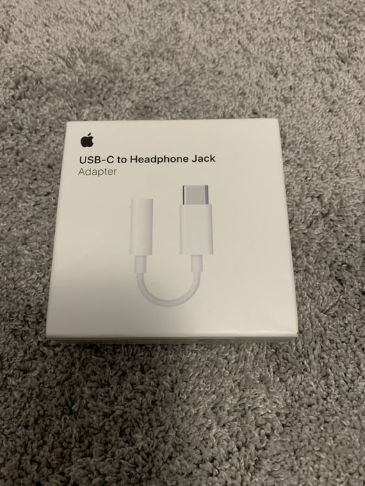 Apple USB-C to 3.5 mm Headphone Jack Adapter64286254469763120