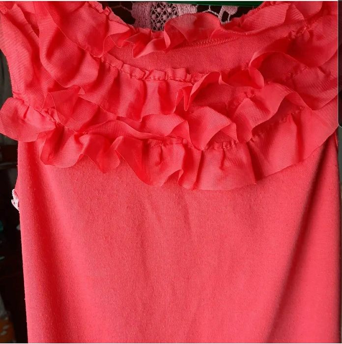 Майка і блуза з об'ємними рукавами