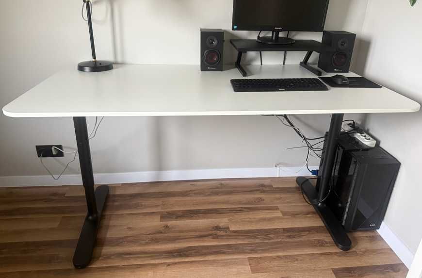 Biurko IKEA Bekant 160x80 z regulacją wysokości