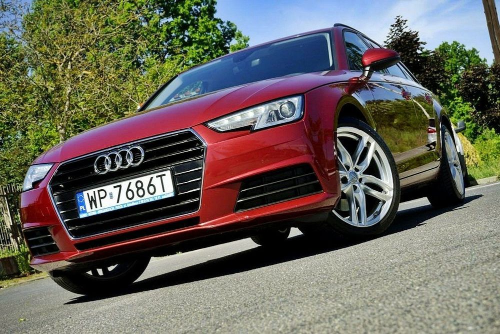 Audi A4 Avant 2,0TDI NAVI, alu R19, serwis, 100%