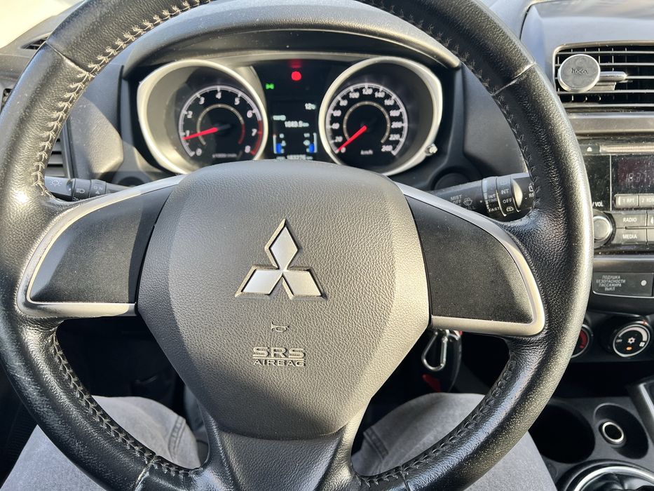 Продам Mitsubishi ASX 2013