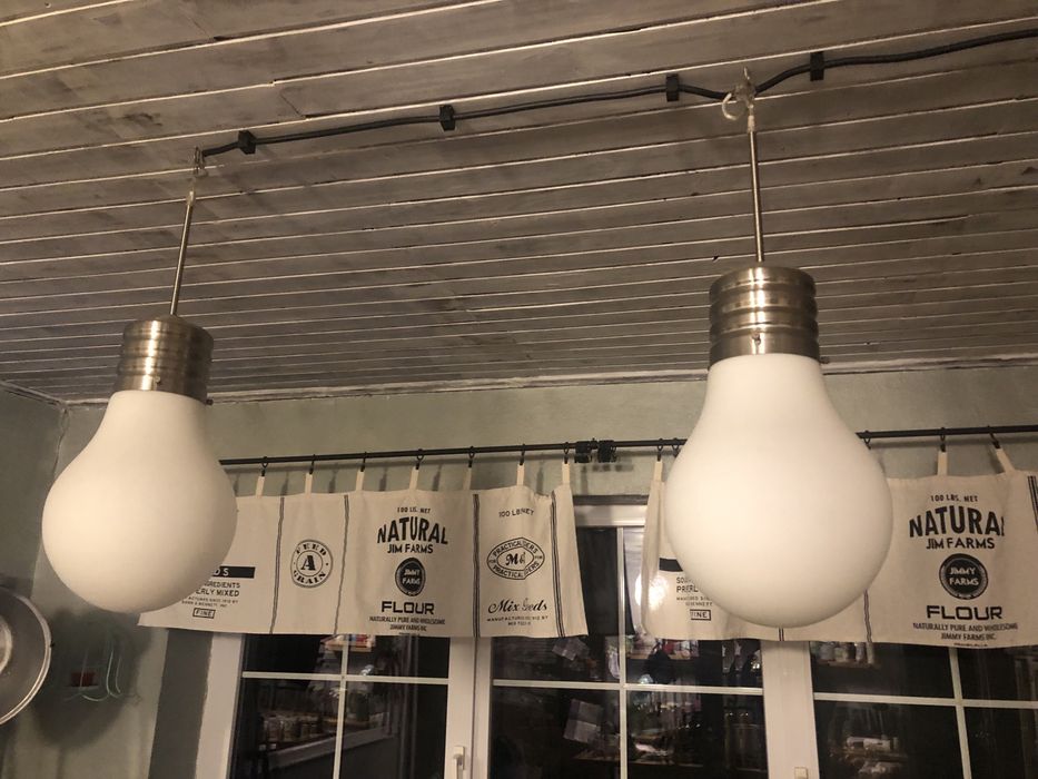 Lampy żarowki 4 szt  duże