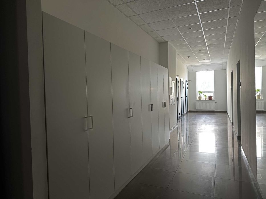 Оренда Офісу 700 м2, в БЦ Геліос, метро Берестейська, генератор