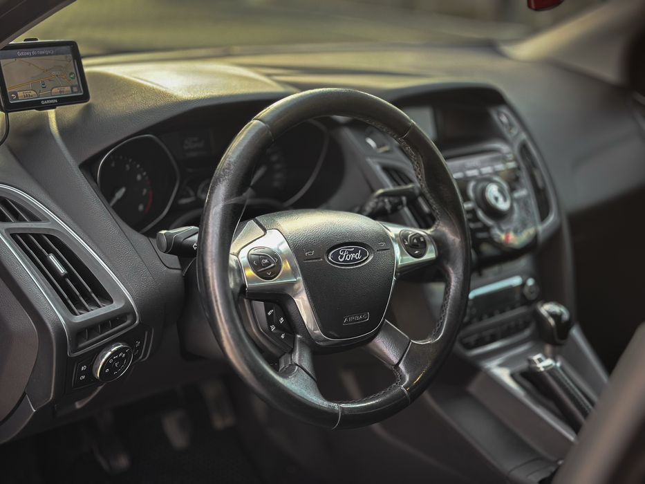 FORD FOCUS 1.0 EcoBoost 125KM | 170 TYS. KM | Nowy Wydech |  Czujniki